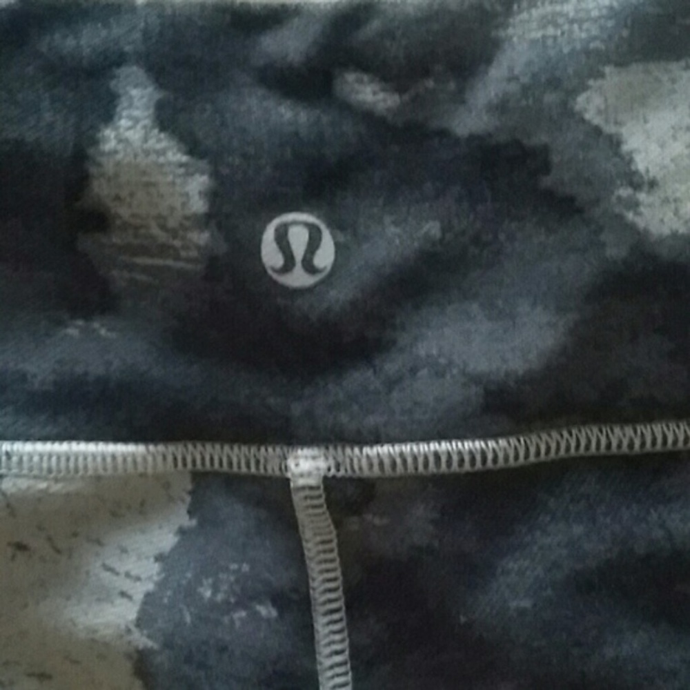 Lululemon Wunder Under Floral Platoon - Picture 7 of 8